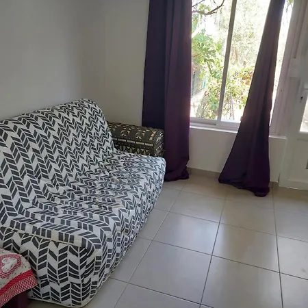 Semesterbostad Maison A La *